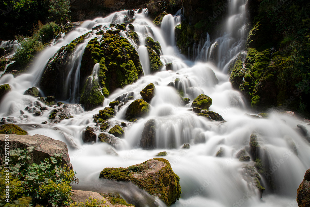 Obraz premium Tomara Waterfall and Visitors, National Nature Park, Gumushane, Siran District