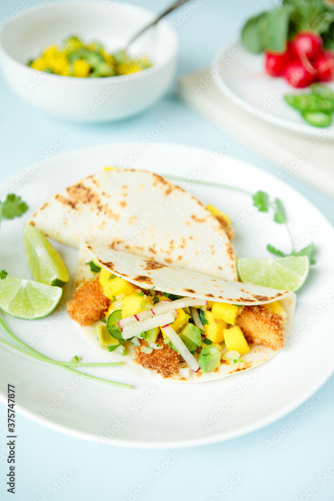 Fish tacos with mango salsa Fish tacos with mango salsa