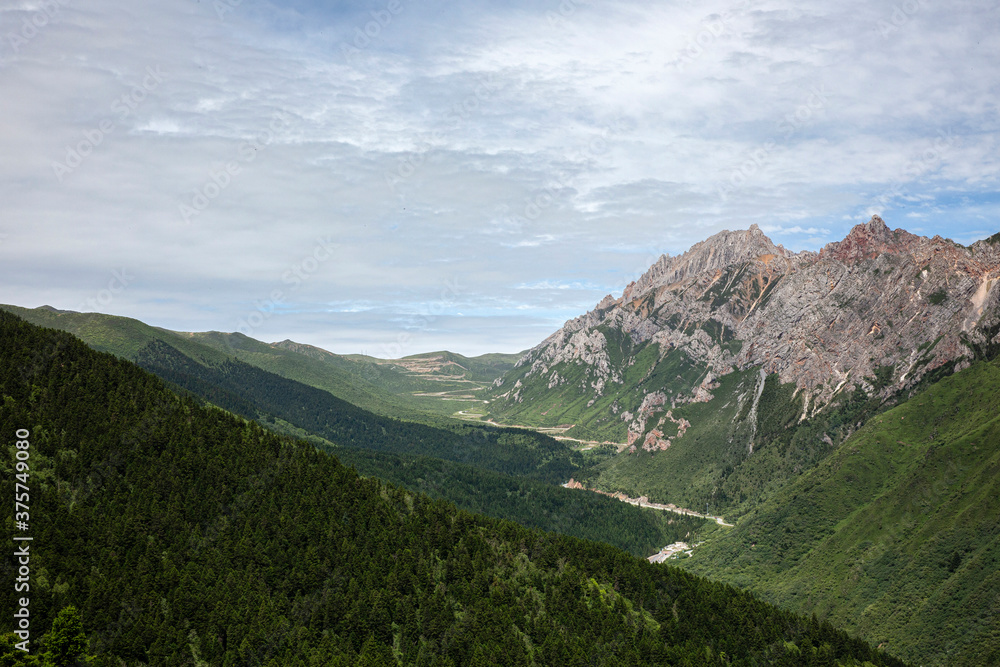 Naklejka premium Huanglong scenic spot, Sichuan, China