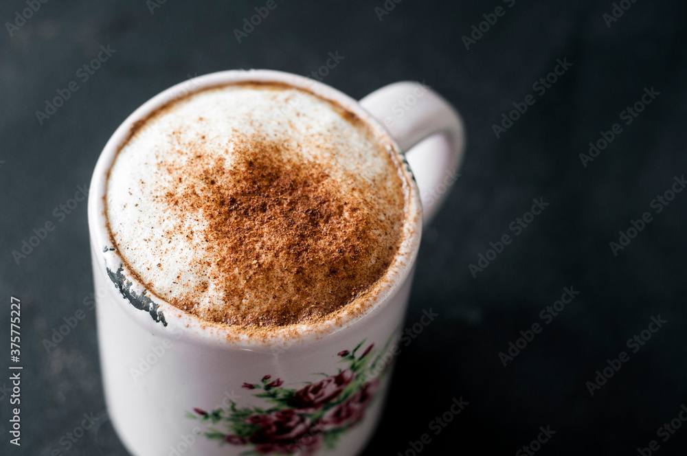 Detail Coffee Mug with Cinnamon Detail Coffee Mug with Cinnamon