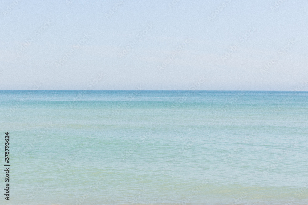 beautiful ocean and sky horizon
