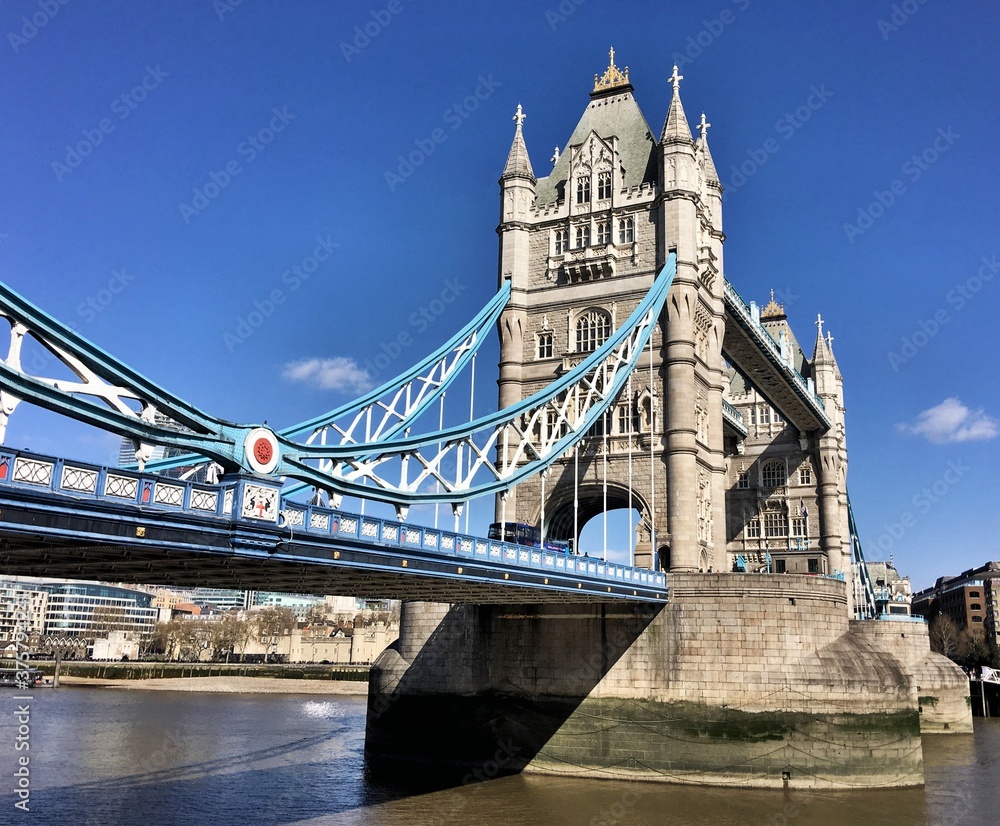 Obraz premium Tower Bridge in London