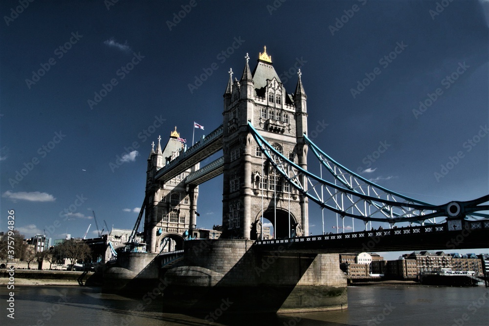 Obraz premium Tower Bridge in London