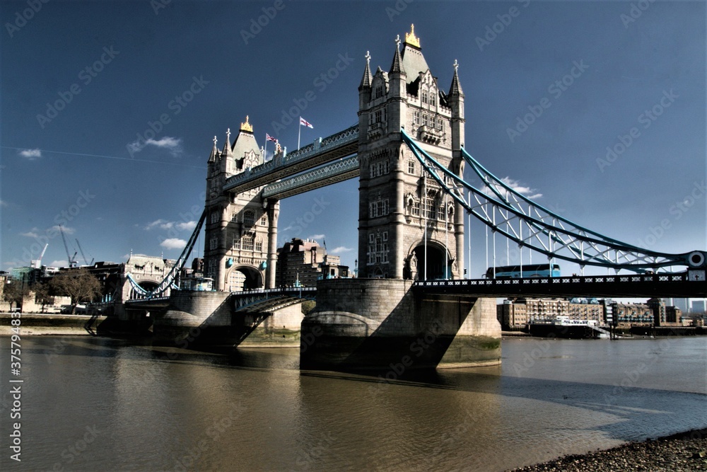 Obraz premium tower bridge in london