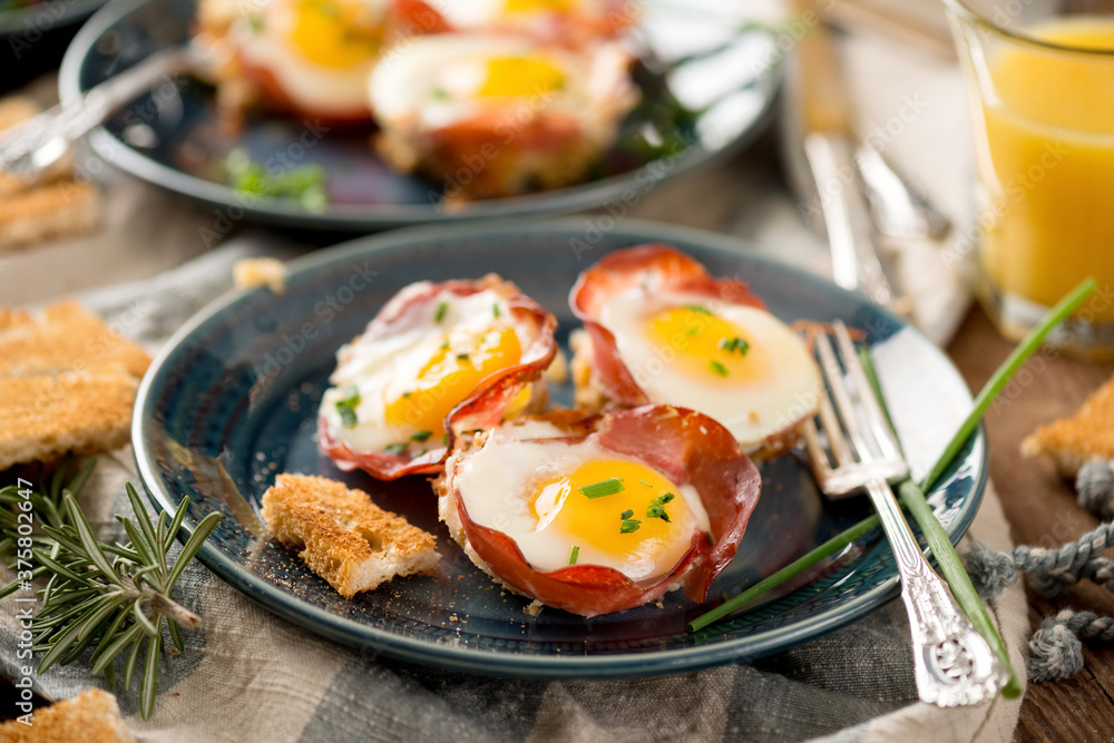 Breakfast: Baked Eggs on Coppa and Hash Browns Breakfast: Baked Eggs on Coppa and Hash Browns