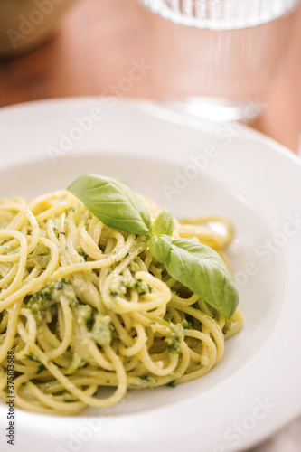 Spaghetti al pesto photo