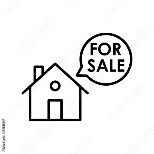 Concepto Real Estate. Venta de inmuebles. Icono plano lineal casa con texto For Sale en burbuja de habla en color negro
