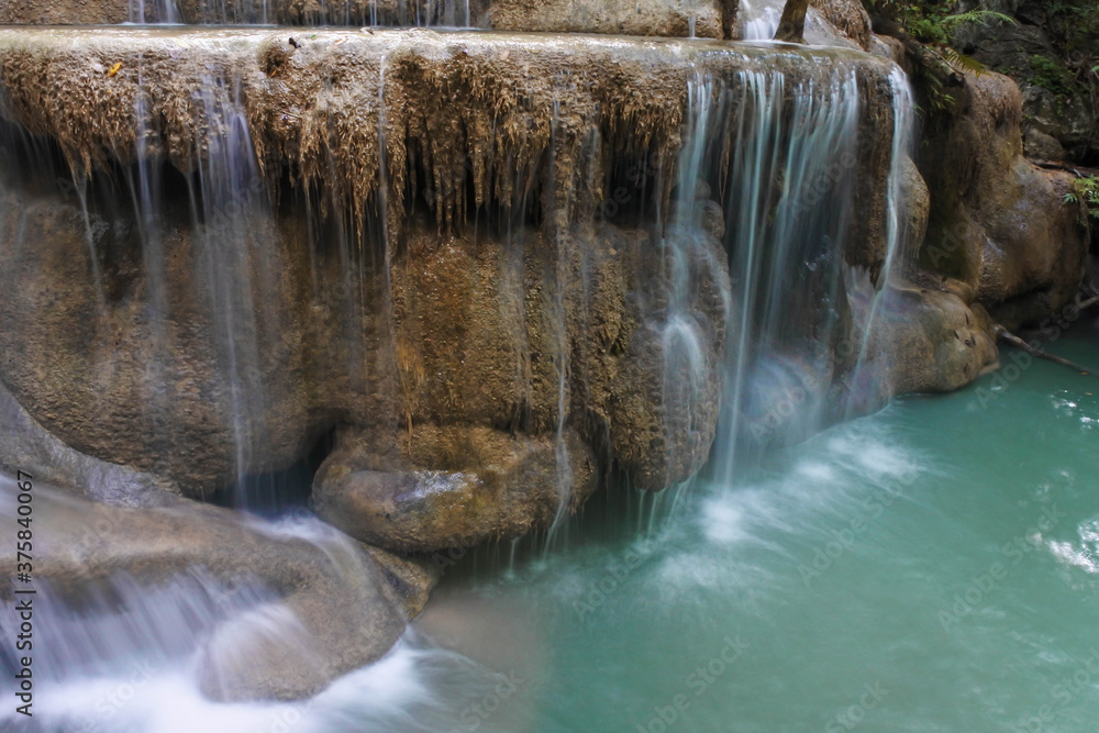 Obraz premium waterfall in the park