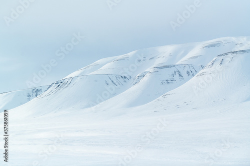 Svalbard - winter haiku scene, spitsbergen archipelago © magcs