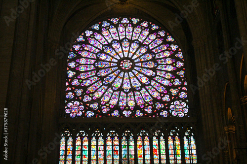 Fenster Notre Dame