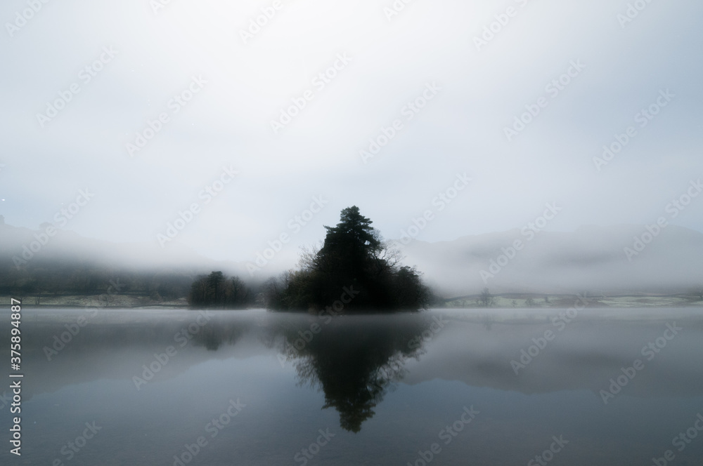 Fototapeta premium fog on the lake
