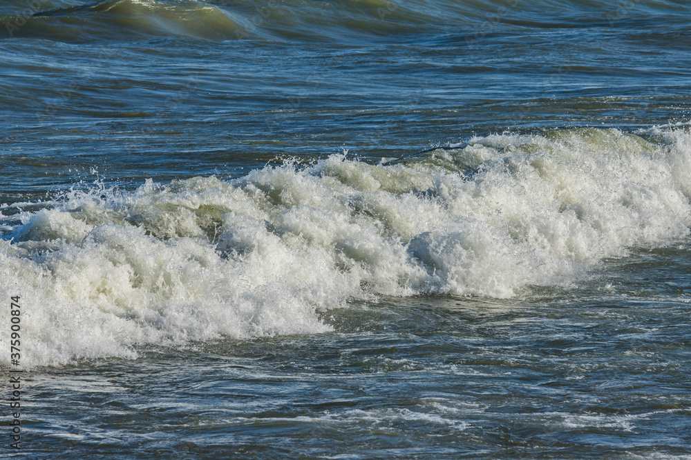 Fototapeta premium white cap waves