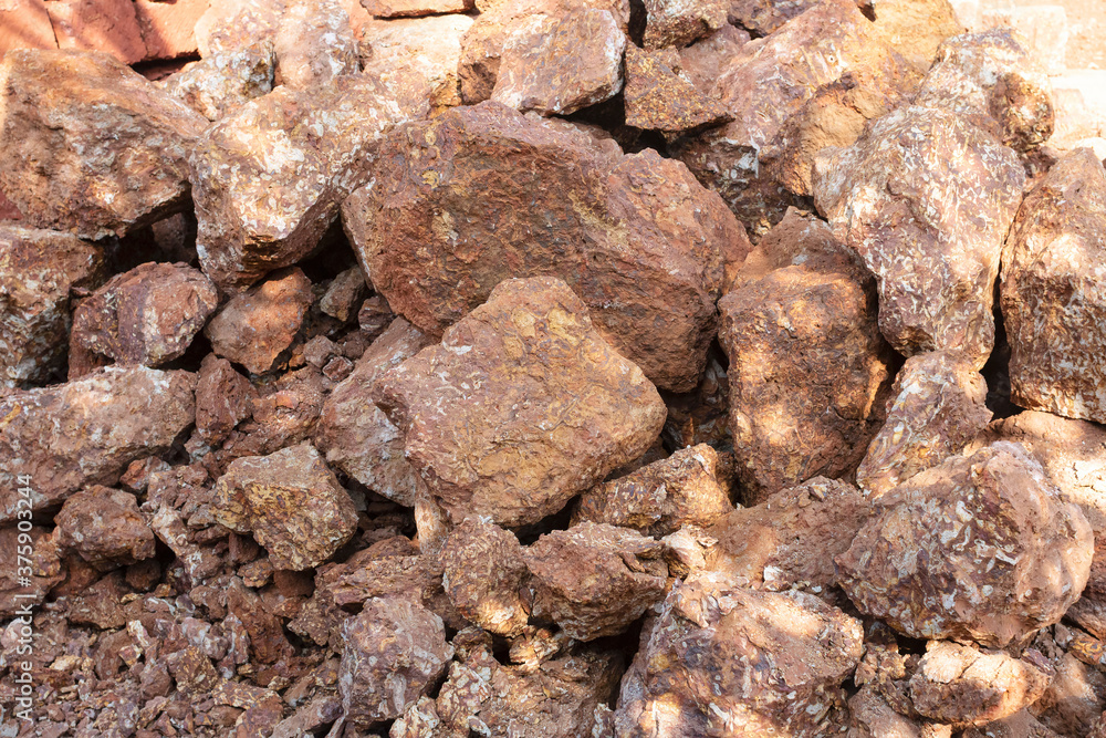 Gravel, red stone for crushed stone and industry. Gravel, red stone for crushed stone and industry.