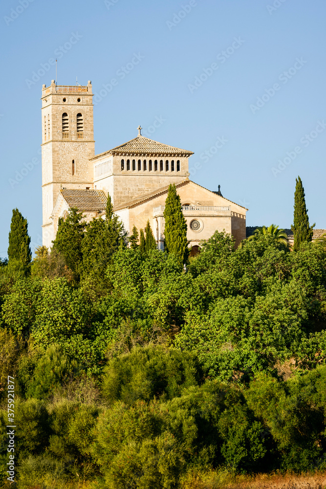 Iglesia parroquial de nostra senyora d' Atocha (s.XVI).Ariany.Es Pla.Mallorca.Illes Balears.España.