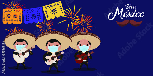 Mariachi group with face masks celebrating mexican Independence day celebration banner - text in Spanish: Long live Mexico 