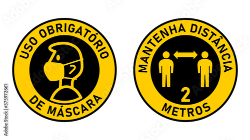 Set of Round Sticker Signs in Portuguese 
