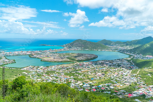 The caribbean island of St.maarten / st.martin cityscape © Multiverse