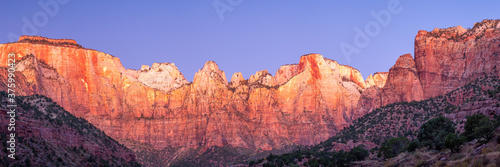 Zion national Park in Fall colors, Utah Landscapes.