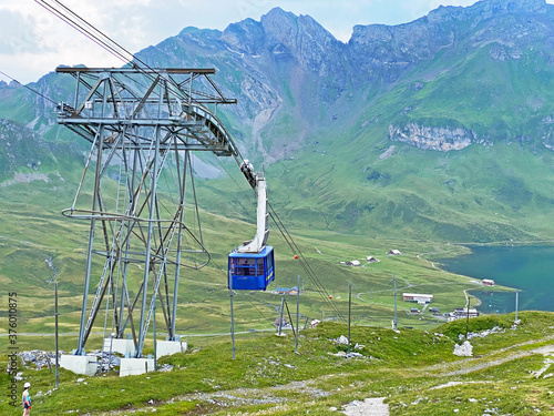 Bettenalp-Bonistock (Distelboden) - Chairlift at the ski resort Melchsee-Frutt and towards the top of the mountain, Melchtal - Canton of Obwald, Switzerland (Kanton Obwalden, Schweiz) photo