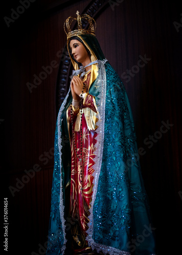 virgen morena virgen de guadalupe mexicana statua retrato
