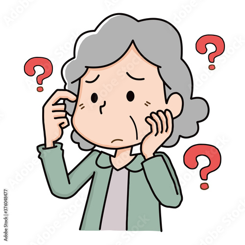 認知症　物忘れする高齢女性