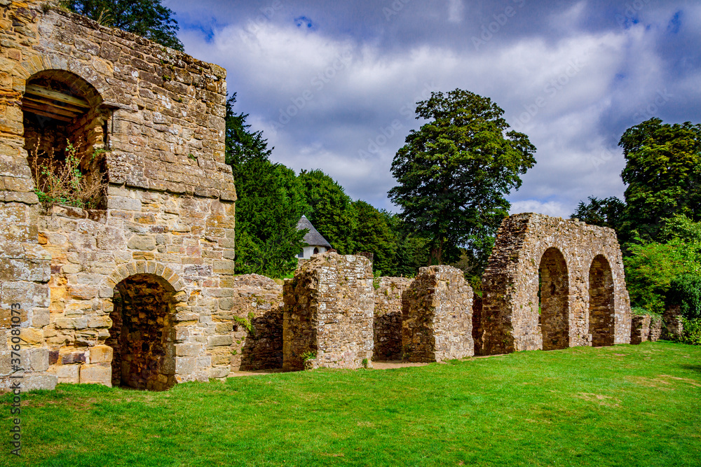 battle abbey ruins