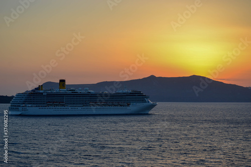SUNSET IN A CRUISE. SANTORINI. GREECE. EUROPE