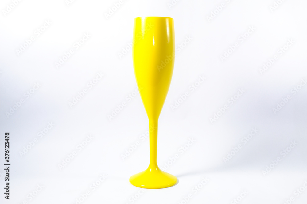 Taça de champanhe ou espumante amarela Taça de champanhe ou espumante amarela