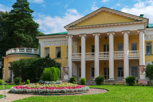 Усадьба Горки Ленинские,  музей заповедник. Господский дом.