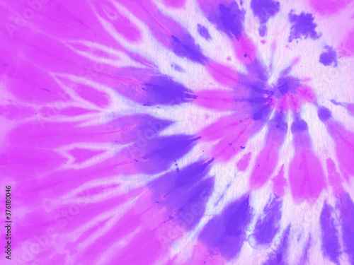 Spiral tie dye pattern back...