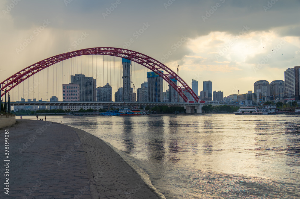 Obraz premium Summer city skyline scenery of Wuhan, Hubei, China