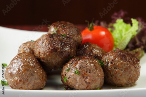 meatballs with vegetables