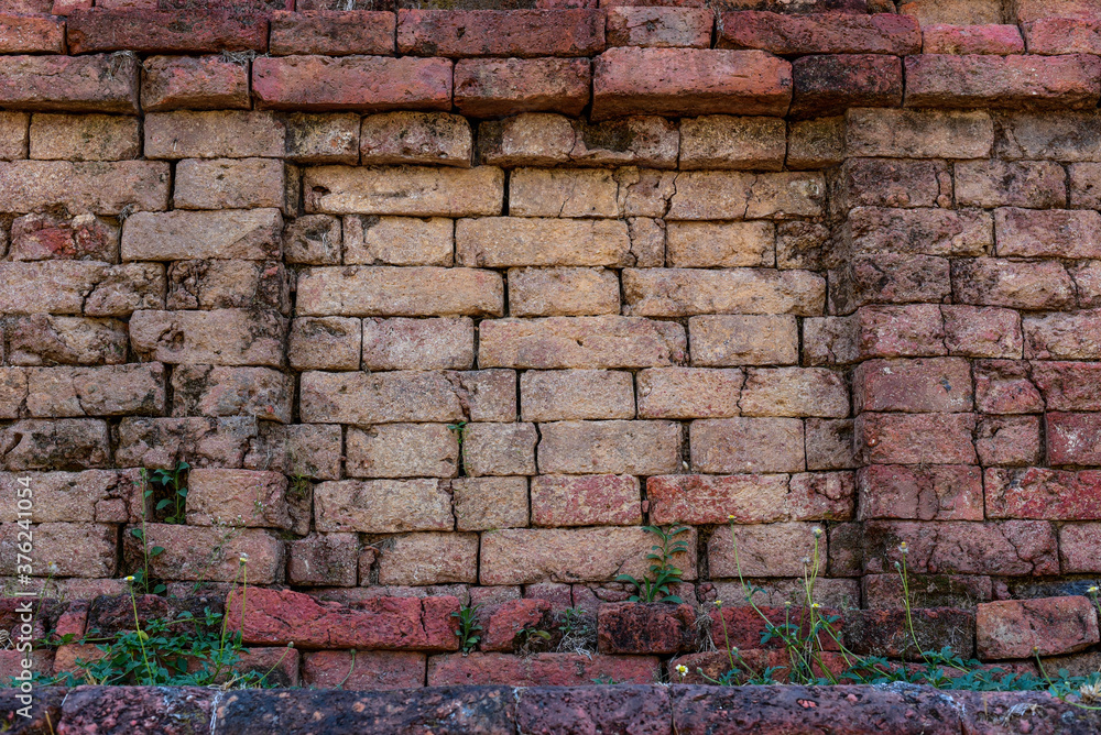 Fototapeta premium old brick wall