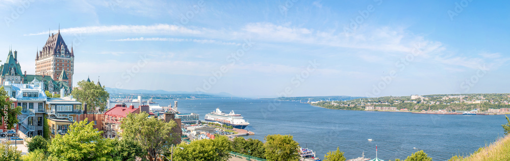 Naklejka premium Panoramiczny widok Québec z Quebec Fortress Quebec City Québec Kanada
