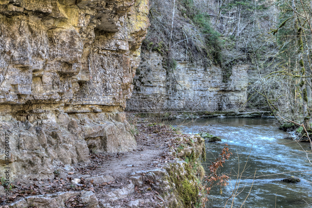 On narrow paths you should be sure-footed and free from giddiness when hiking in the adventurous Wutach gorge. The Wutach Canyon in the Black Forest is an unforgettable experience for every hiker.