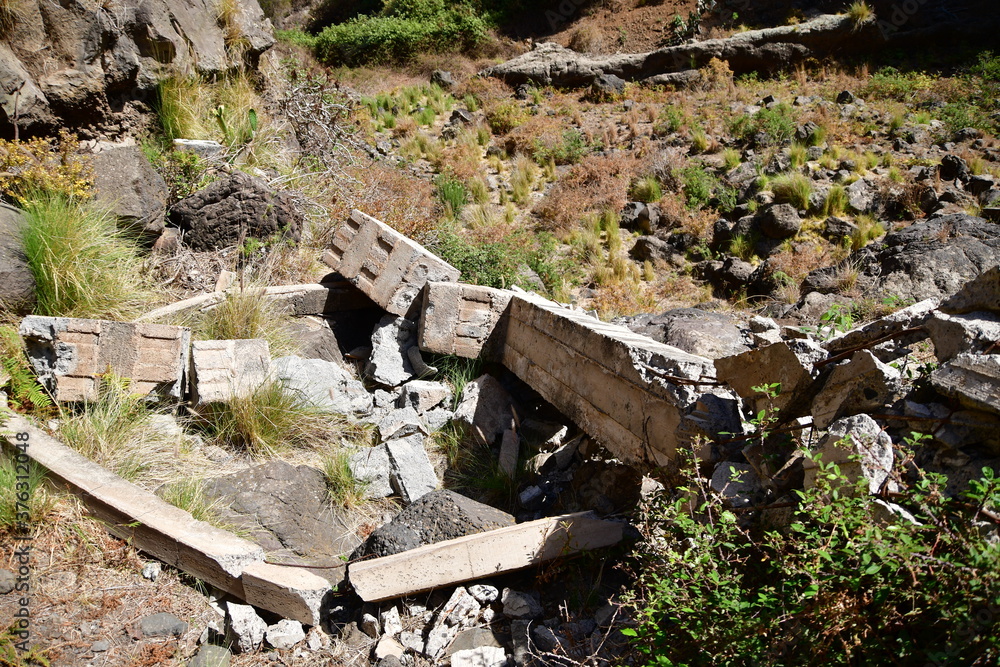 Obraz premium ACUEDUCTO EN RUINAS