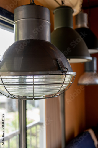 照明　ランプシェード　 © Metro Hopper