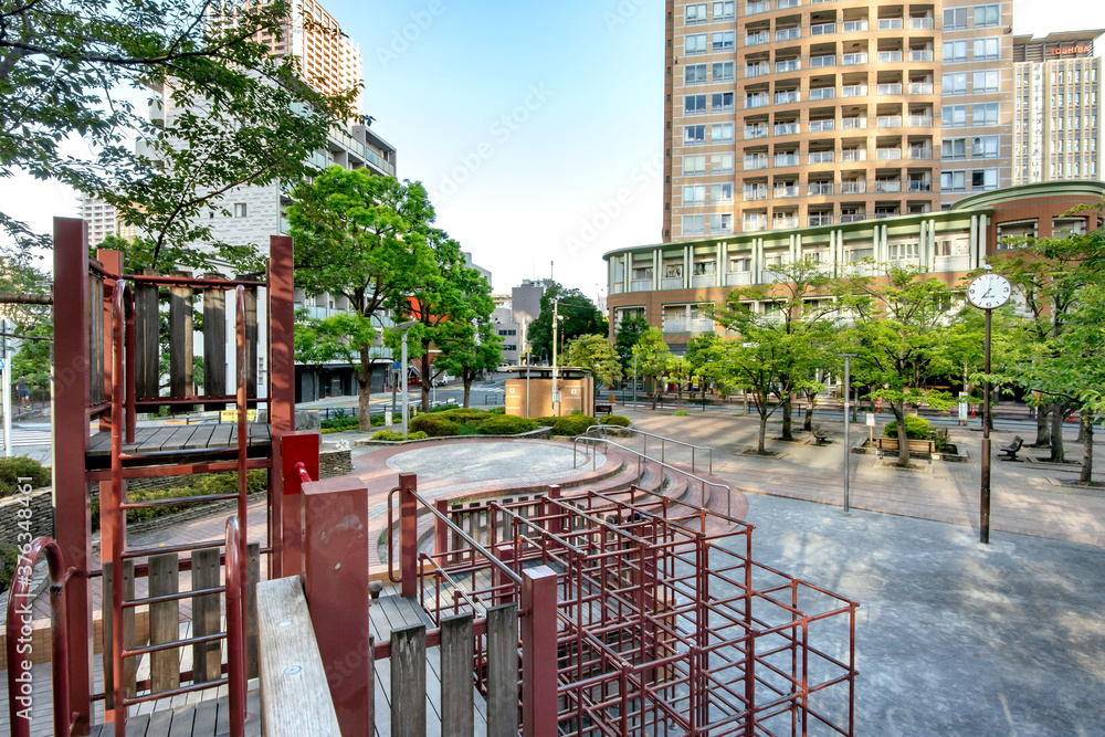 Fototapeta premium 東京都品川区立の御成橋公園
