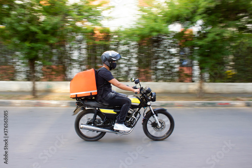 delivery man road