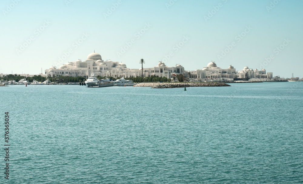 Naklejka premium Abu Dhabi Qasr Al Watan Palace