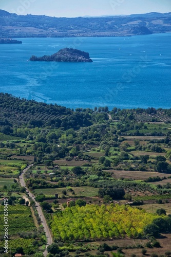 фотографія view of the bolsena lake from the volsini mountain