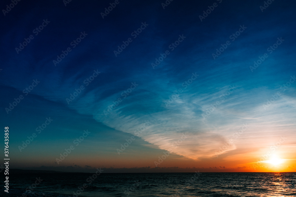 Fototapeta premium sunset over the sea