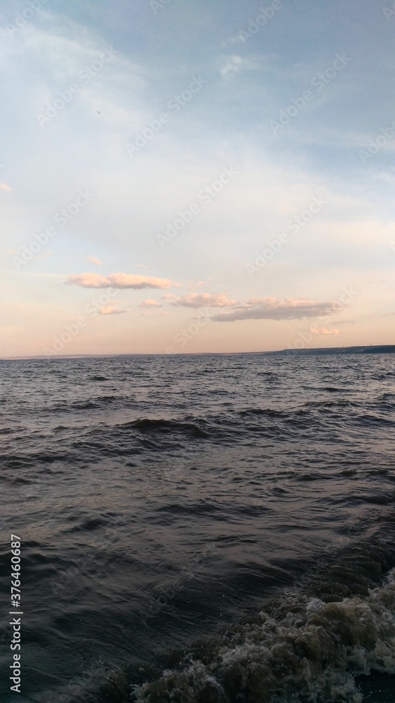 Obraz premium sunset over the sea