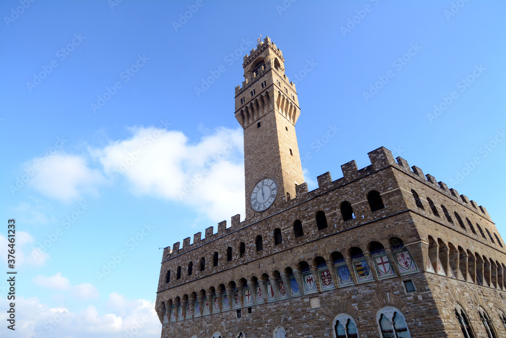 Palazzo Vecchio is located in Piazza della Signoria in Florence and is the seat of the Municipality. It represents the best synthesis of the fourteenth-century civil architecture of the city. 