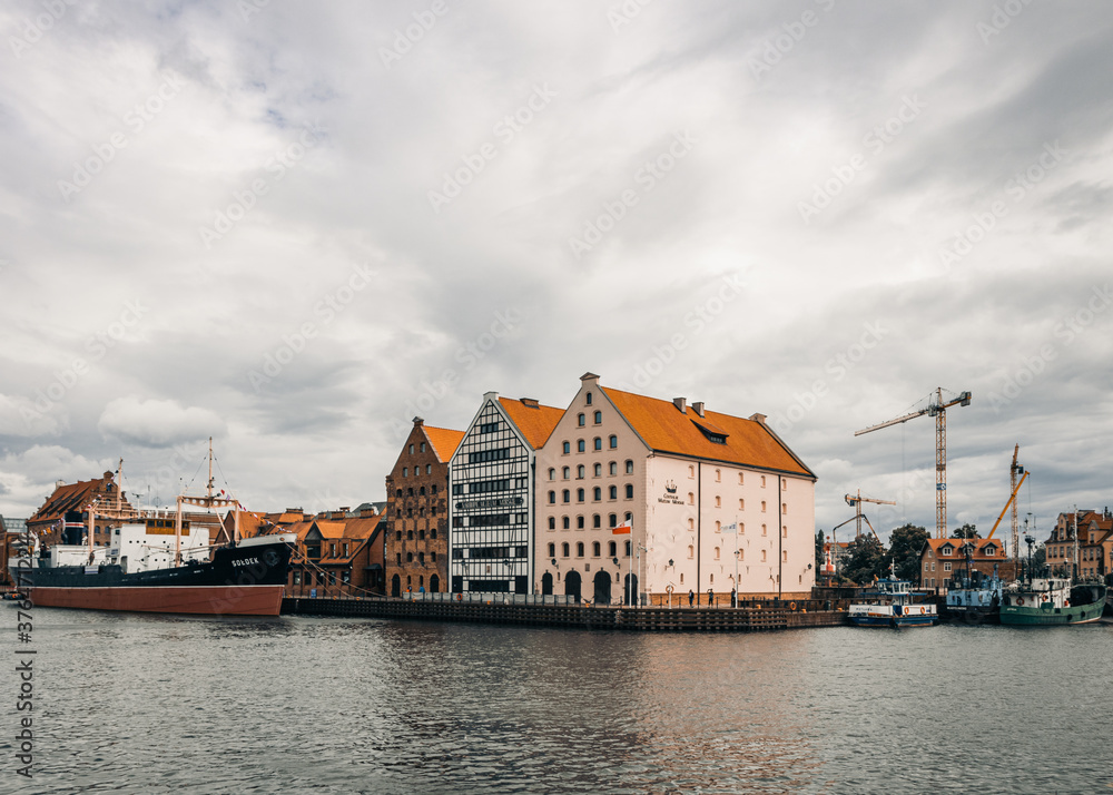 Naklejka premium Stadt Danzig im Sommer