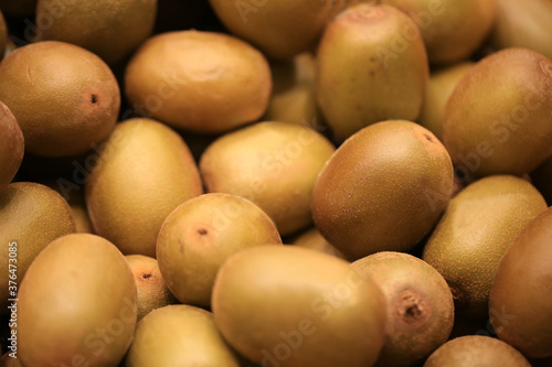 Kiwifruit in the market