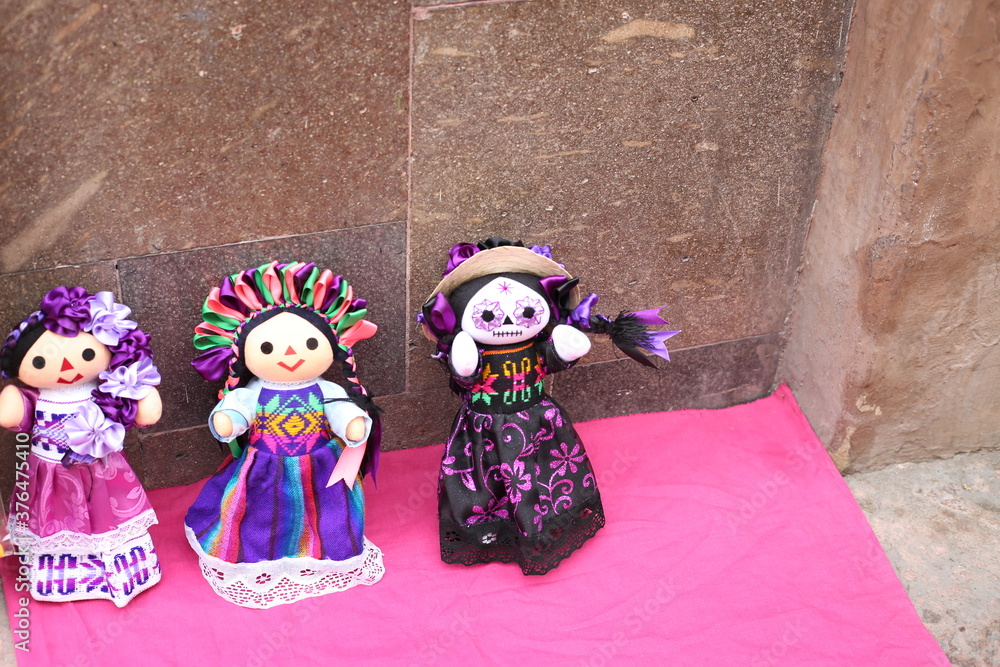 Mexican doll, queretaro catrina