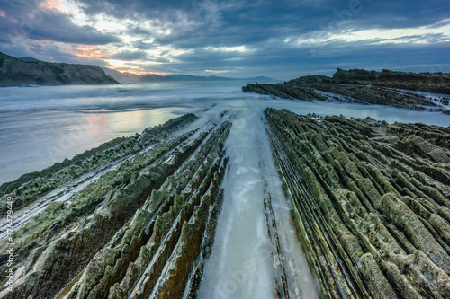 marea retirandose, Zumaia,Guipuzcoa, Euzkadi, Spain photo