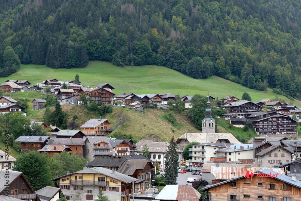 Village de Morzine dans les Alpes françaises