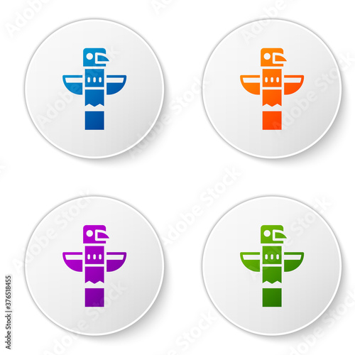 Color Canadian totem pole icon isolated on white background. Set icons in circle buttons. Vector.